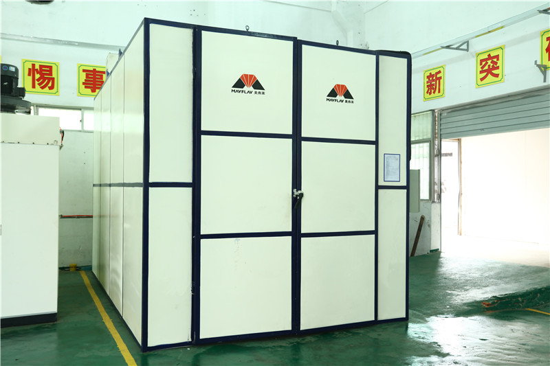 Clean Equipments Sand Blast Room/Cabinet Price