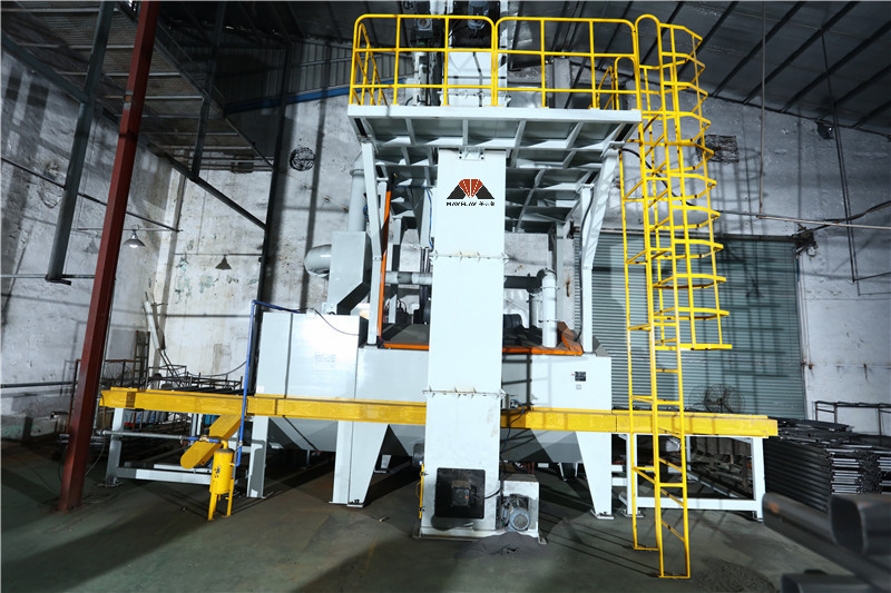 Roller shotblasting machines for sheet-metal profiles multiple bars